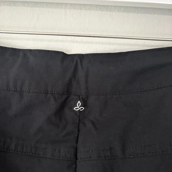 PRANA Black Cropped Outerwear Capri Pants - Picture 4 of 4